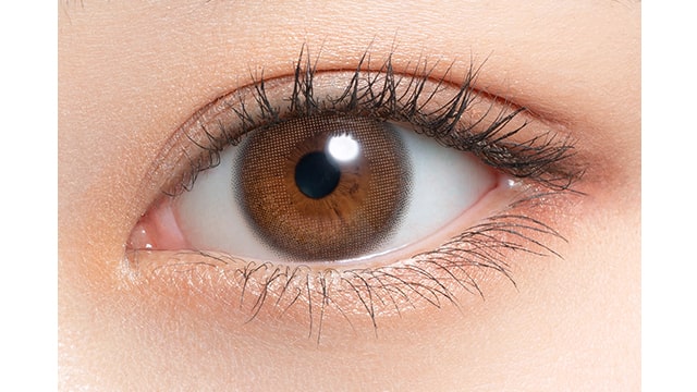 カラーコンタクトレンズ、mimco ポムカヌレ | 1dayを装用した状態の目のアップ画像